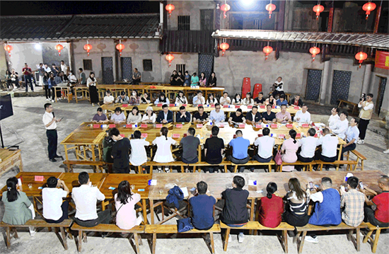 13 振興茶產業 媒體來助力  廈門市安溪商會組織媒體記者走進安溪茶鄉1328.png