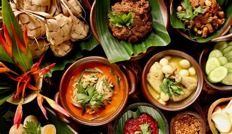  Discovering Delicious Adventures: A Culinary Odyssey Through Indonesia